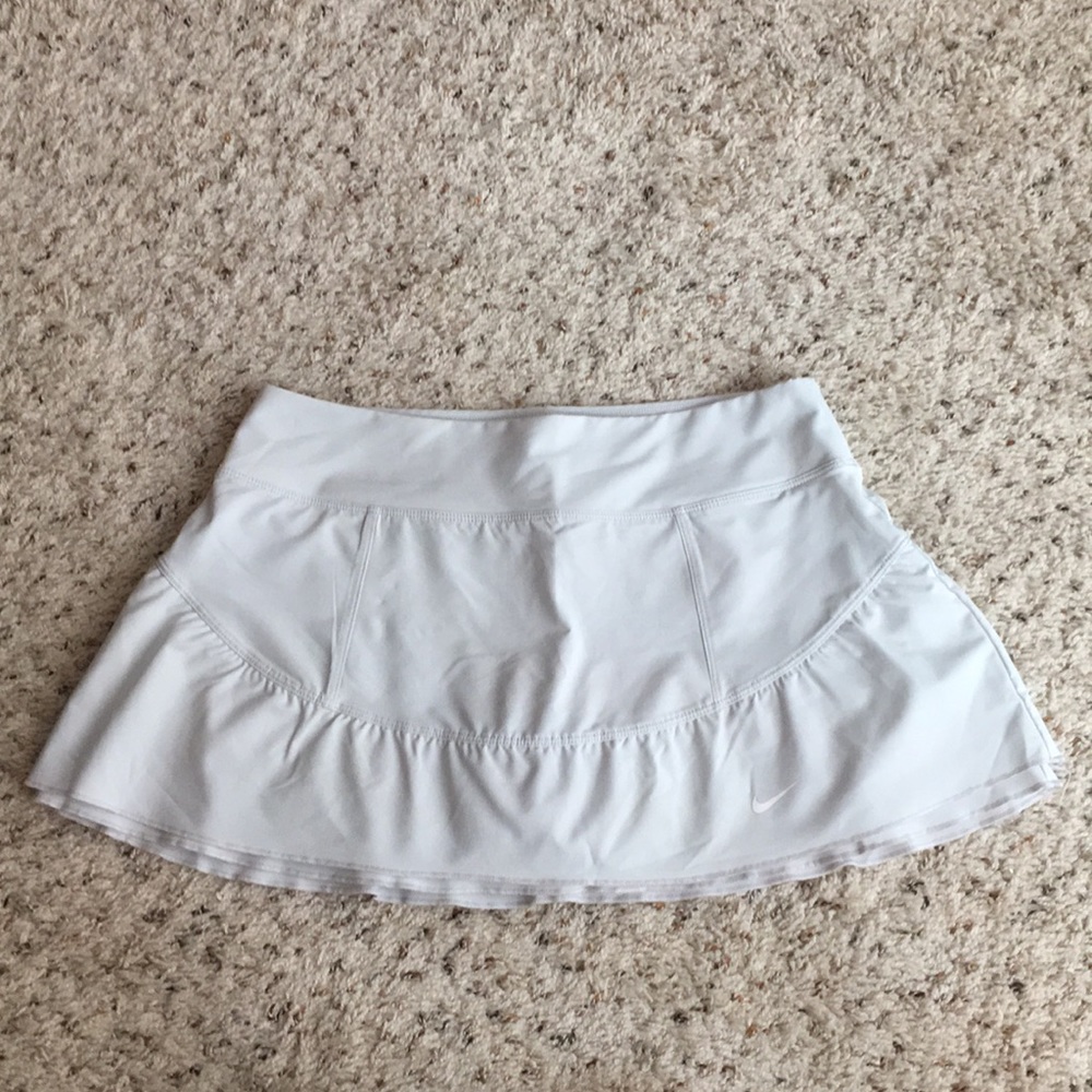 Nike tennis skirt